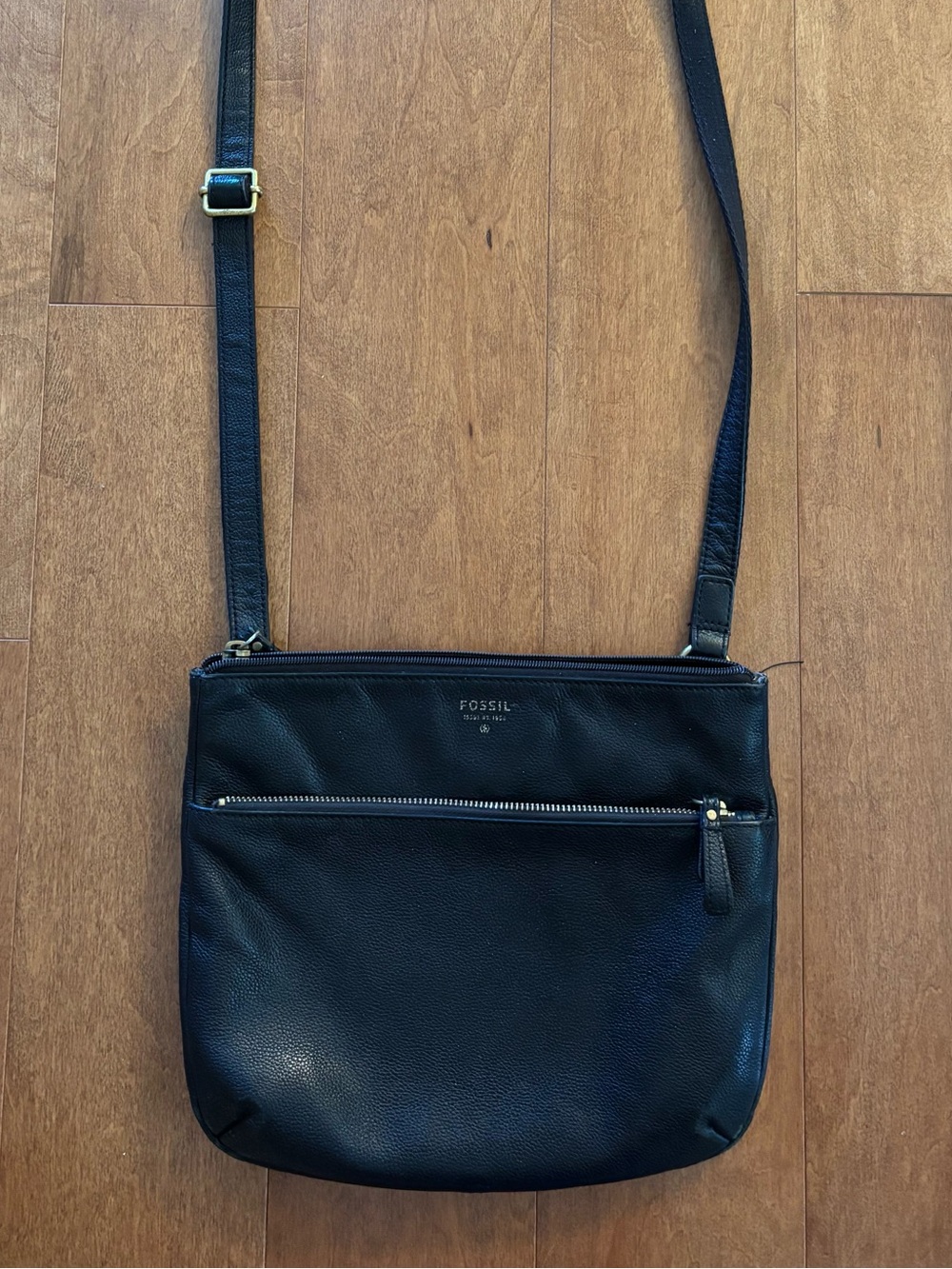 Fossil Black Pebbled Leather Crossbody Bag